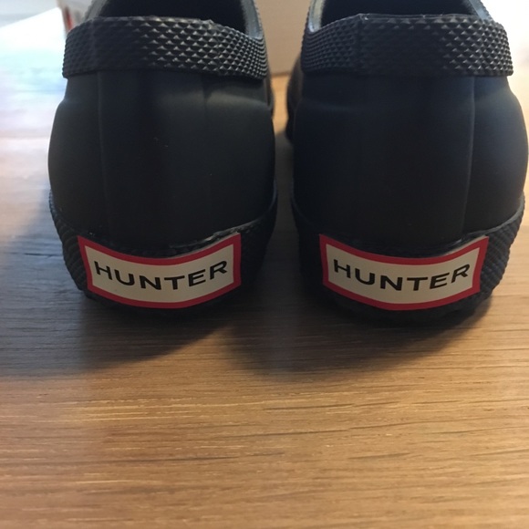 ❌❌SOLD❌❌New w/box Hunter waterproof shoes kids - Picture 5 of 6